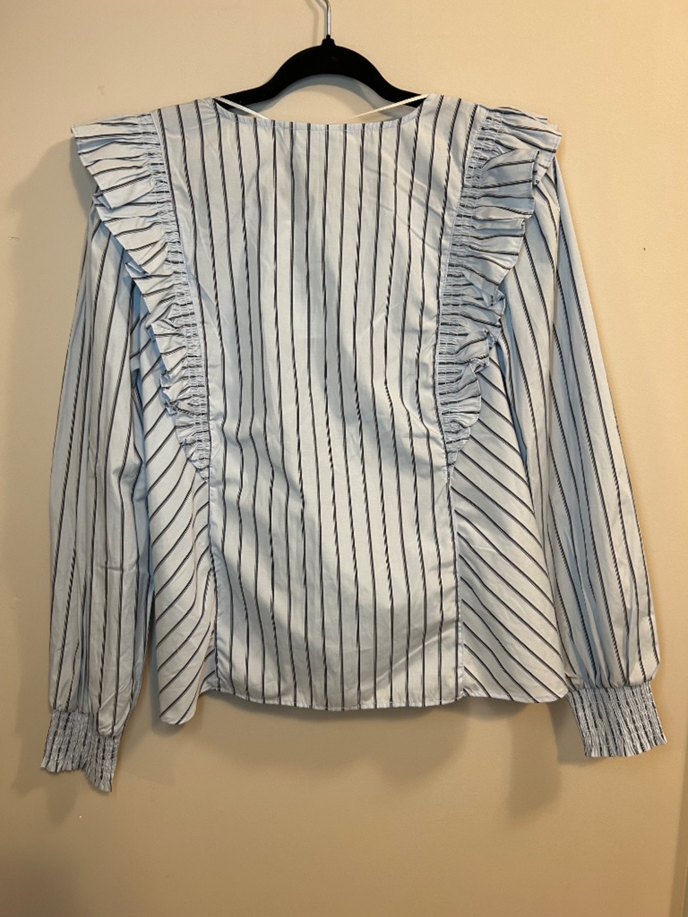 NWT KAFFE Curve Blouse in Blue Puffy sleeves, Ruffles, stripes Size 38 - M - Picture 6 of 12